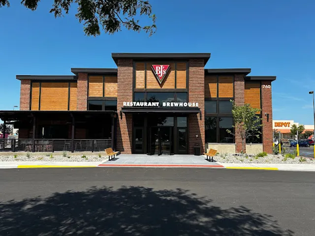 BJ's Restaurant & Brewhouse