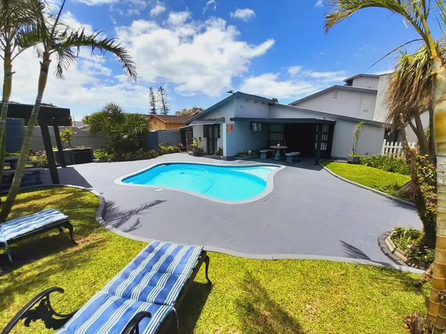 Sea Breeze Shelly Beach