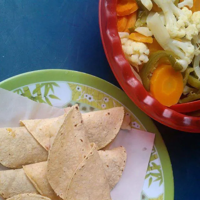 TACOS DE CANASTA " LOS GATOS "