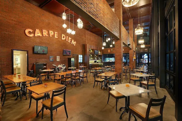 ROMEOS BAR & GRILLERY