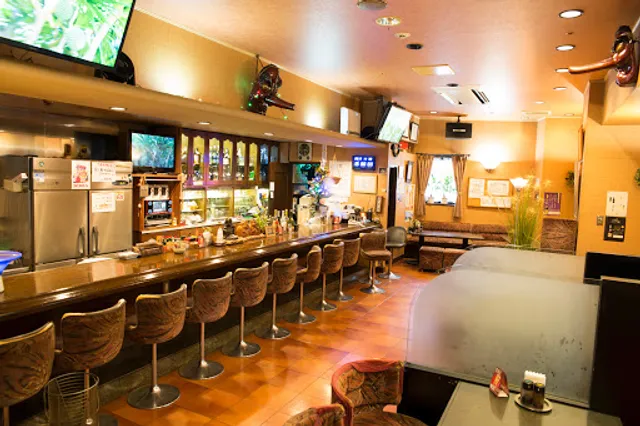 cafe & pub フランク