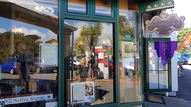 Fragrifert - Victorian Perfumery