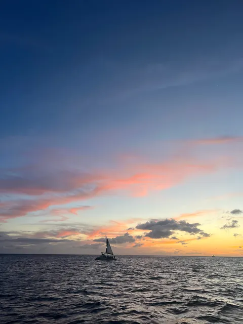Three Tiki Sailing