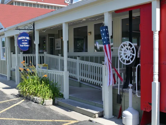 Mackinac Grille & Patio Bar