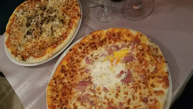 Pizza Di Napoli