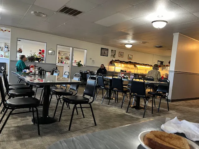 Rae's Dayz Diner & Cakery