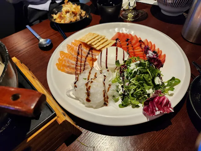 이자카야나무 사당점