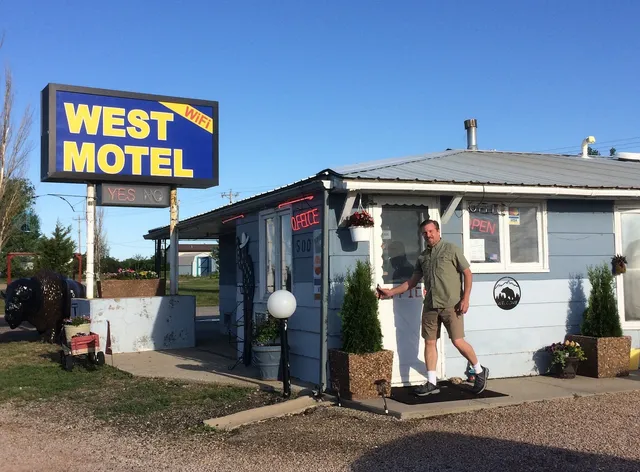 Kadoka West Hotel LLC