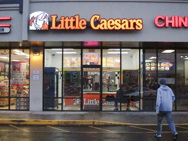 Little Caesars Pizza