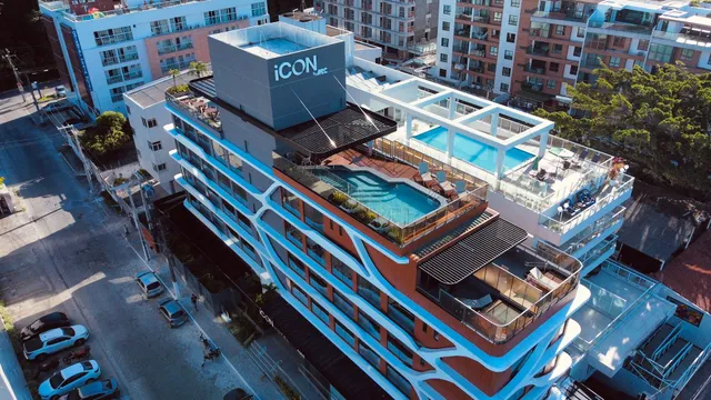 Icon Hotel