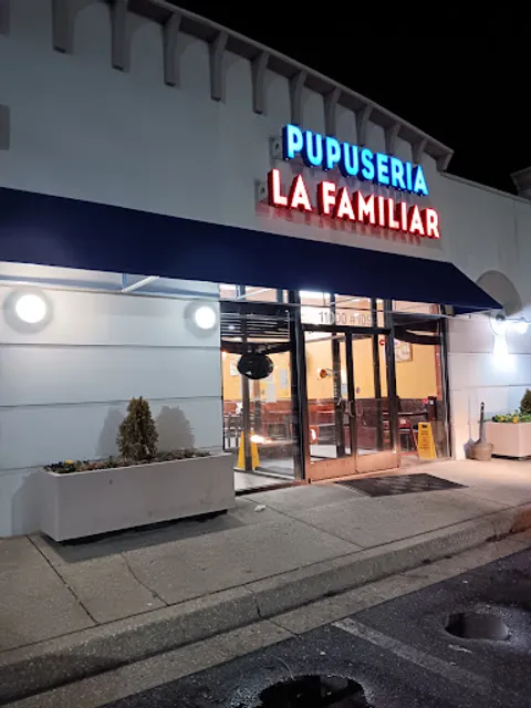 Pupuseria La Familiar