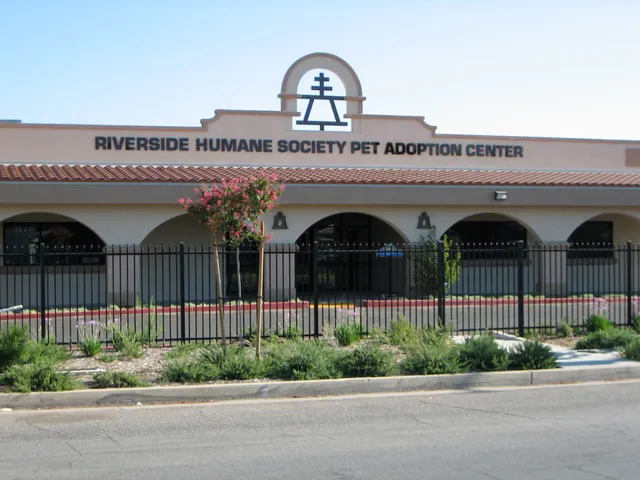 Mary S. Roberts Pet Adoption Center