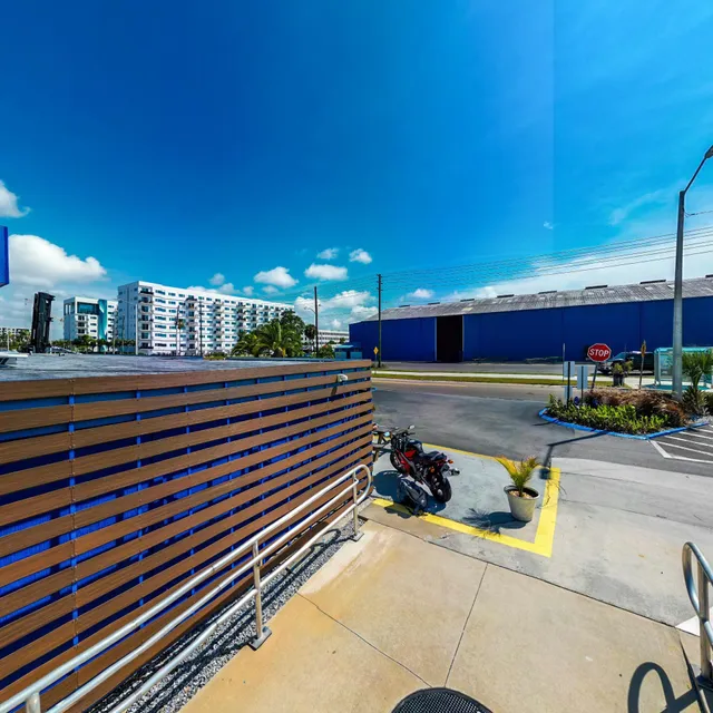 Maximo Marina Ventures LLC