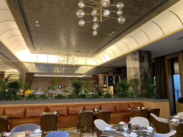 Khamsa Restaurant Baku