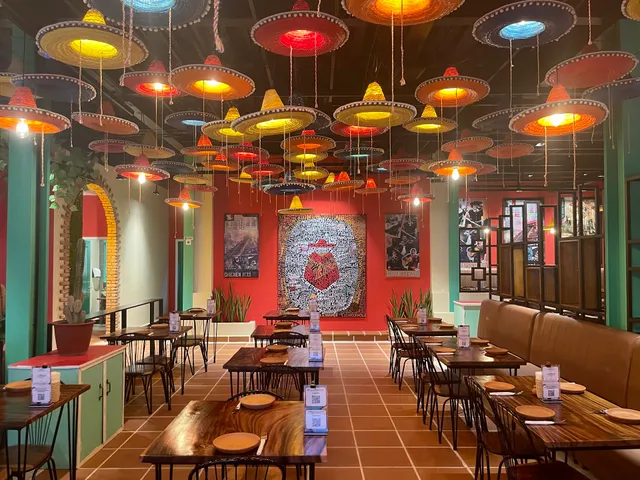 Compas Koh pich 🌮 Mexican Restaurant