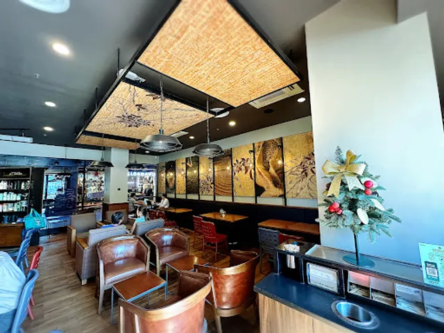 Starbucks Laemtong Bangsaen