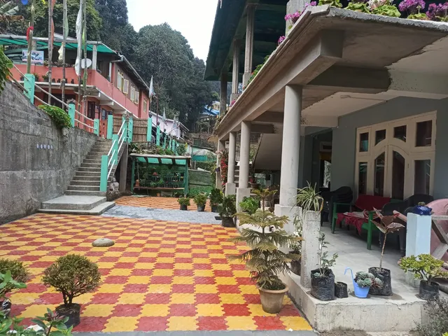 Tinchuley Dumzon Homestay