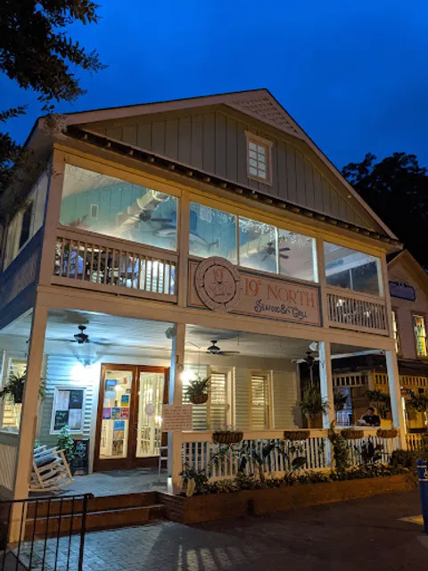 19 North Seafood and Grill