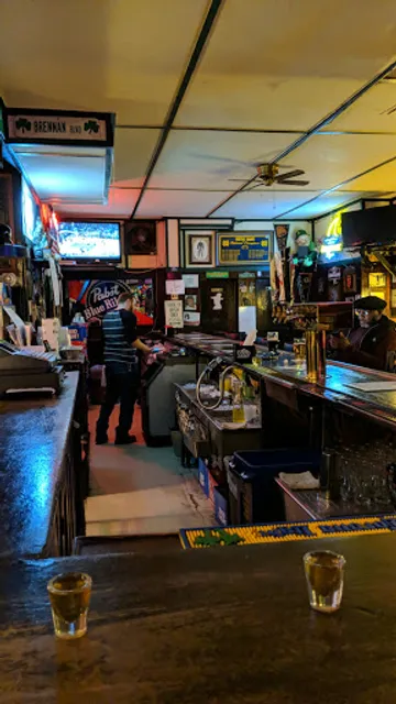 Dillon's Tavern