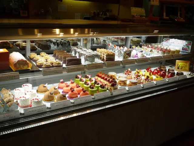 パティスリー チロル