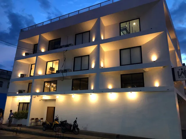 Labkoff cafe And Hostel