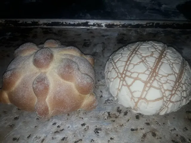 Panadería y Pasteleria LA COLONIAL