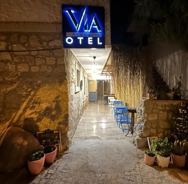 VİA ALAÇATI OTEL