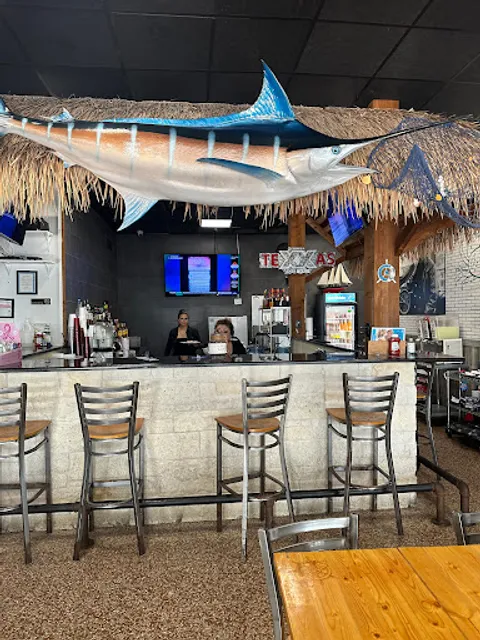 El Viejon Seafood Restaurant