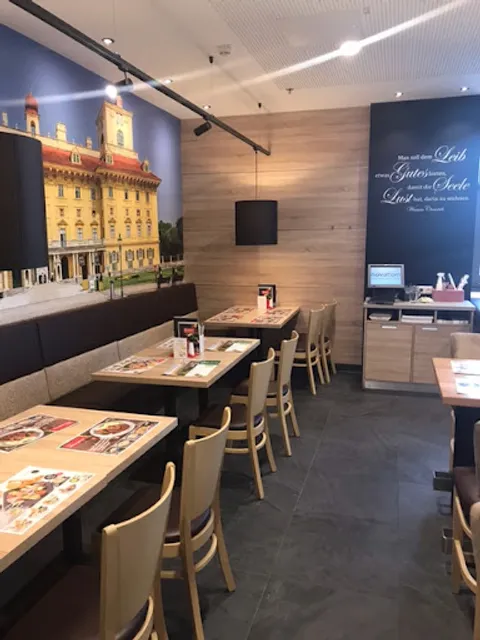 XXXLutz Restaurant Eisenstadt