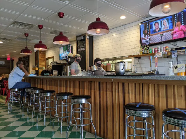 Phoebe's Diner - Oltorf