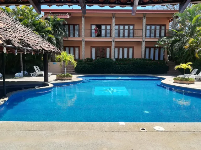 Hotel Palmeras Carrillo Beach