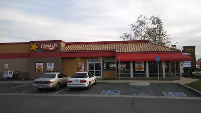 Carl’s Jr.