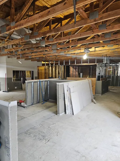 Nifty Fifty's (Newark)