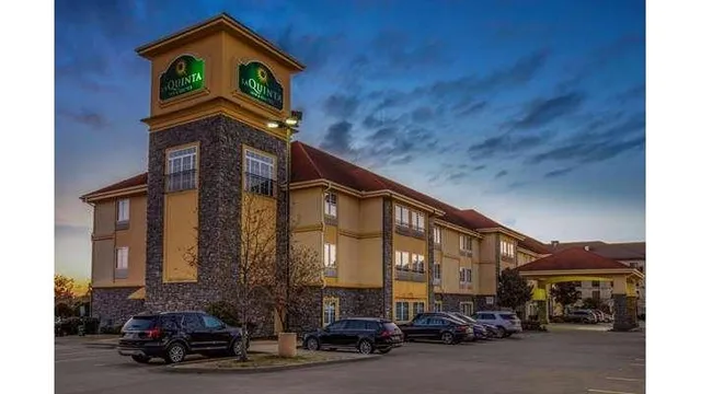 La Quinta Inn & Suites by Wyndham Conway