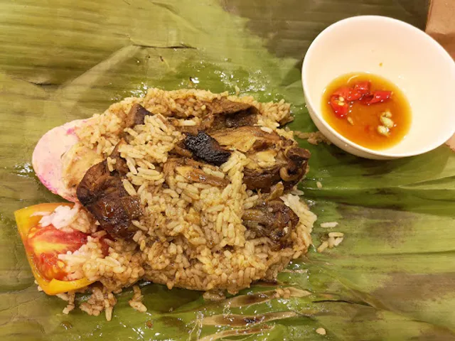 Binalot Avida Towers Centera