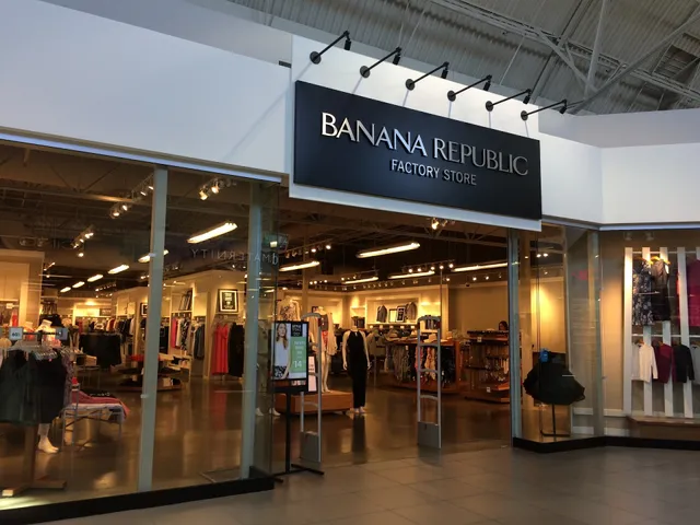 Banana Republic Factory Store