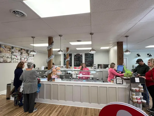 The Cottage Barn - Clarksville, VA