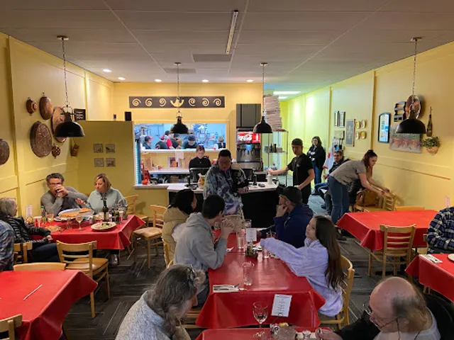 Sparta's Pizza & Pasta House - Mill Creek