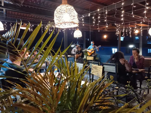 Folklore Restaurant Bar