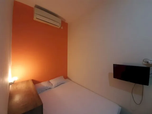 OYO 93274 Oren Home Bekasi