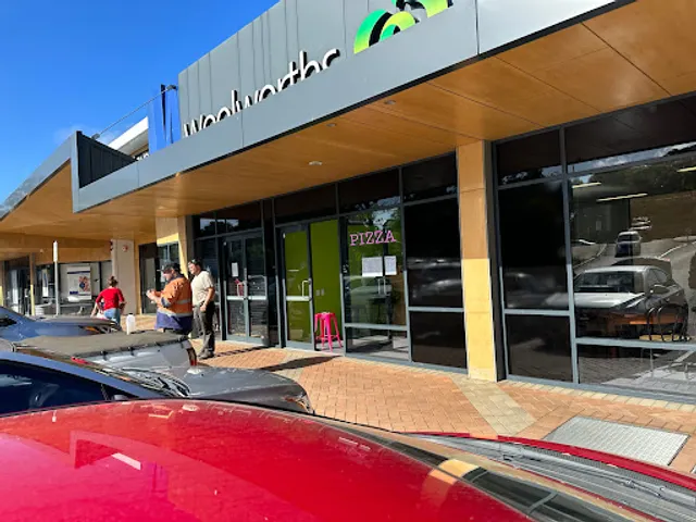 Rejjies Woodfire Pizzeria