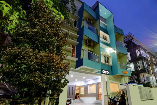 Townhouse Majestic Inn