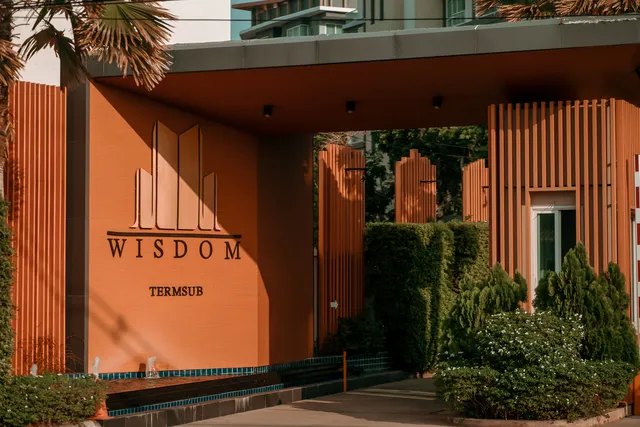 Wisdom Hotel & Residence