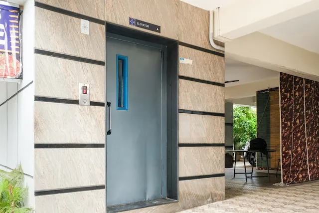 OYO Karthikeya Pride