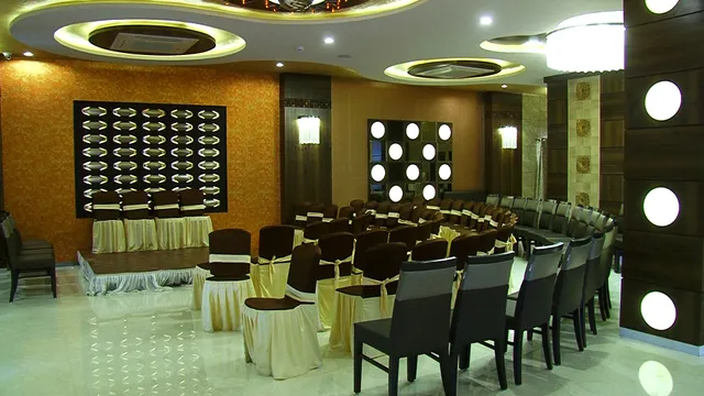 One Ten Restaurant & Banquets
