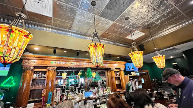 The Auld Triangle Irish Pub & Restaurant