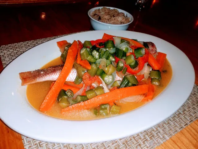 Pulse Zero Bar & Cocktail Lounge