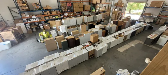 Cabinetry101 Wholesale & Liquidation