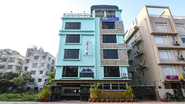 FabHotel Prime Familto