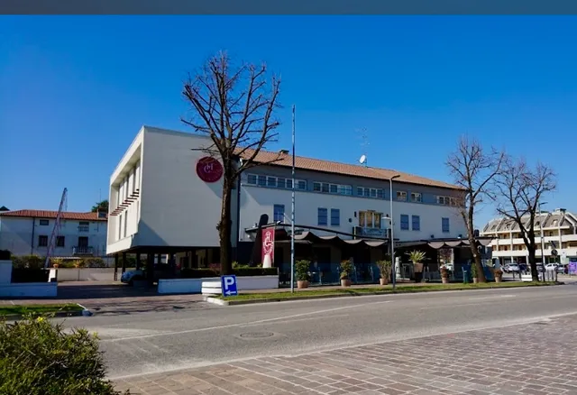 HOTEL CENTRALE ELI CAFFÈ